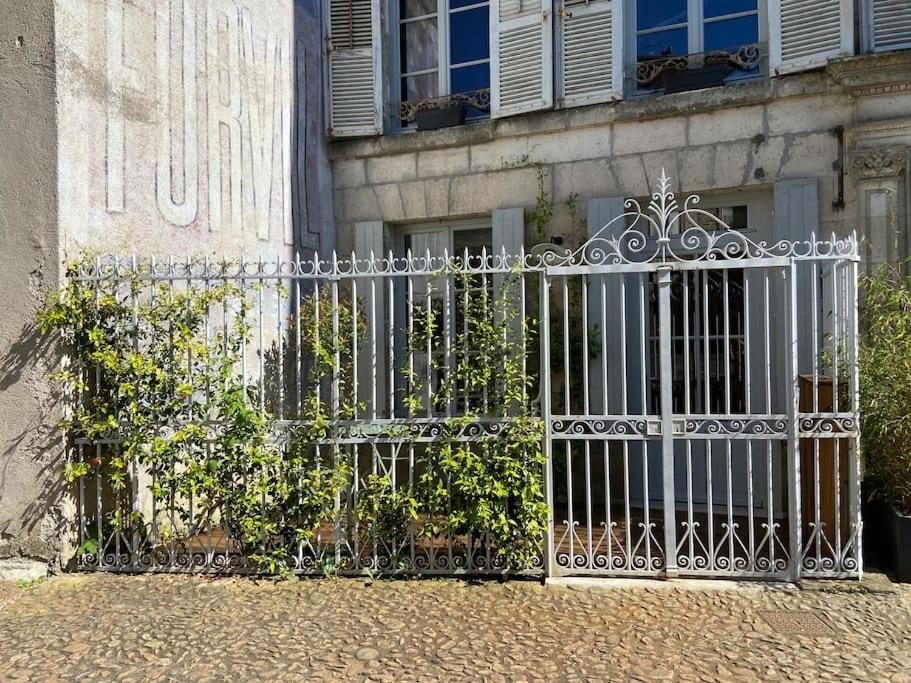 Studio Avec Terrasse Nontron Luaran gambar